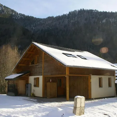 Spacious Near The Area * Saint-Jean-dʼAulps