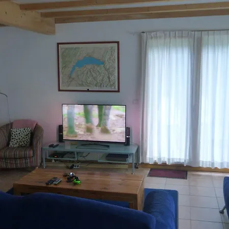 Chalet Spacious Near The Area *