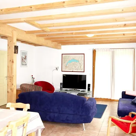 Chalet Spacious Near The Area